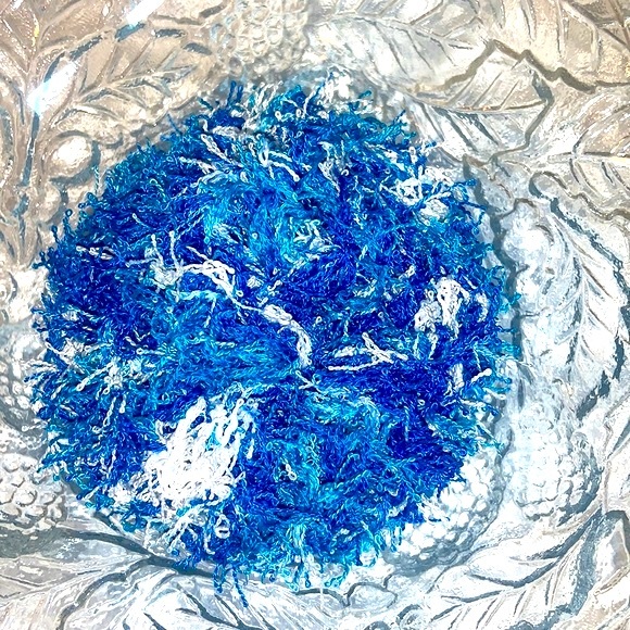 HAND CRAFTED Colorful Crochet Polyester Kitchen Dish Reusable Scrubbing Pads - Picture 6 of 7